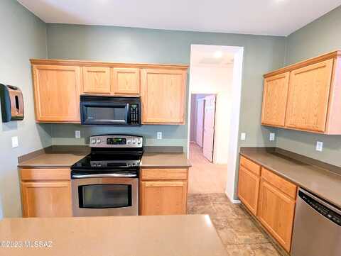 Calle Valenciana, SAHUARITA, AZ 85629