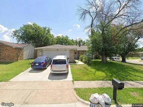 Lawndale, ARLINGTON, TX 76017