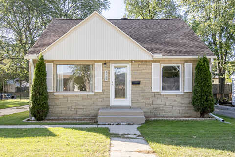 Melvina, MILWAUKEE, WI 53222