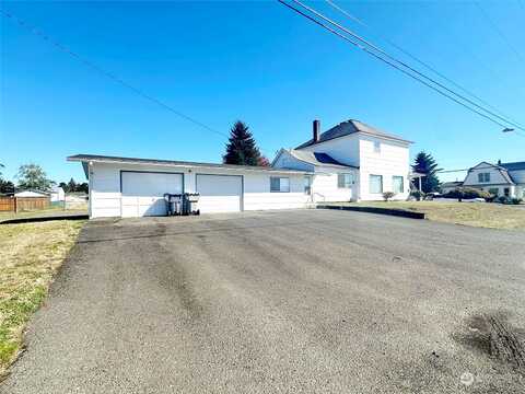 Young, ELMA, WA 98541