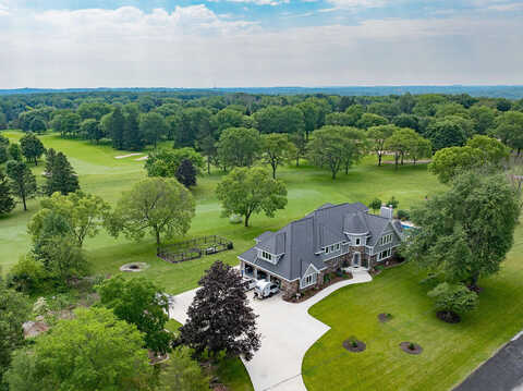 Club, HARTLAND, WI 53029