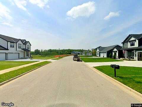 Peppertree, SUSSEX, WI 53089