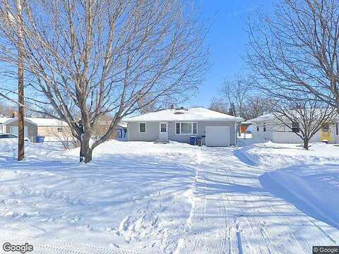 18Th, MOORHEAD, MN 56560