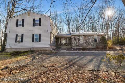 39 Seneca Road, Mount Pocono, PA 18344