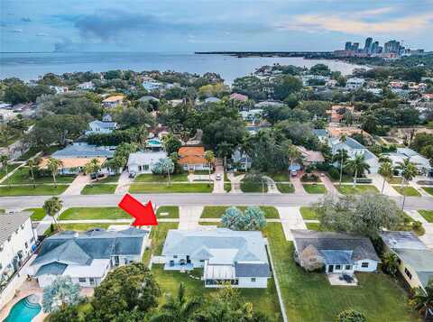 Snell Isle, SAINT PETERSBURG, FL 33704