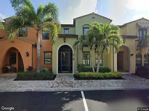 Covina, NAPLES, FL 34113