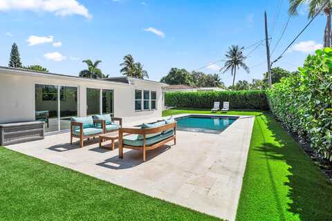 27Th, BOYNTON BEACH, FL 33435