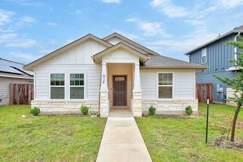 Main, HUTTO, TX 78634