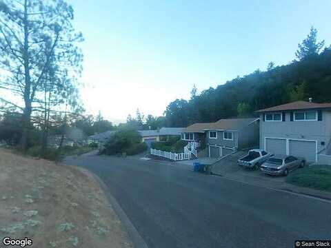 San Jacinta Dr, Ukiah, CA 95482