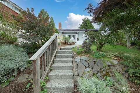 54Th, SEATTLE, WA 98118