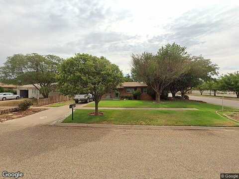 21St, SLATON, TX 79364