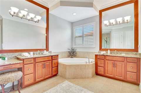 Chiasso, NAPLES, FL 34114