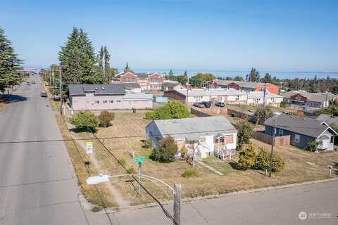 10Th, PORT ANGELES, WA 98363