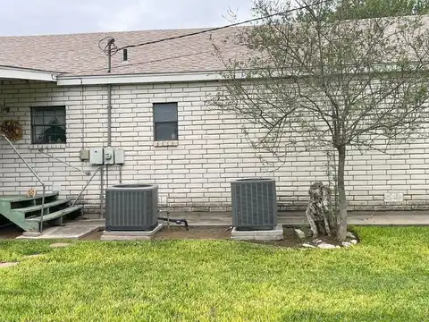 Lucille, HEBBRONVILLE, TX 78361
