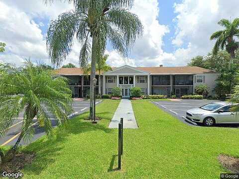 Jacaranda Ln, Plantation, FL 33324