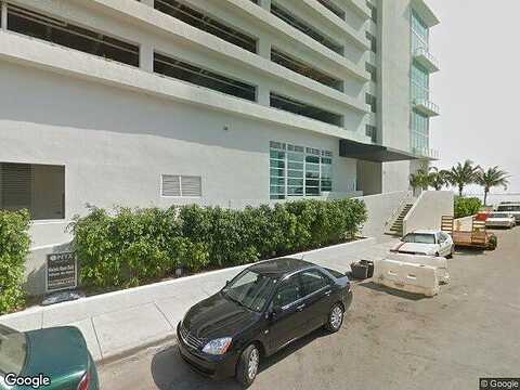 Ne 25Th St, Miami, FL 33137