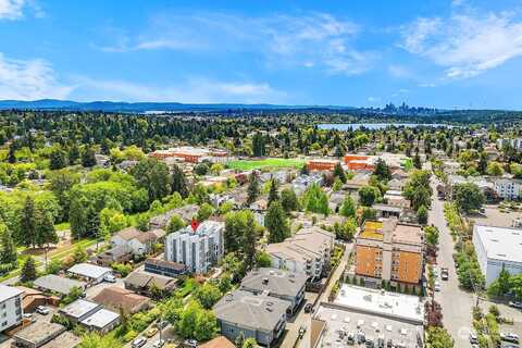 Interlake Avenue N, Seattle, WA 98103