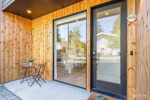 N 100Th Street Unit B, Seattle, WA 98133