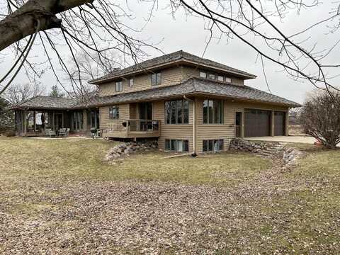 Town Hall, WALWORTH, WI 53184