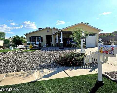 Address Withheld, Green Valley, AZ 85614