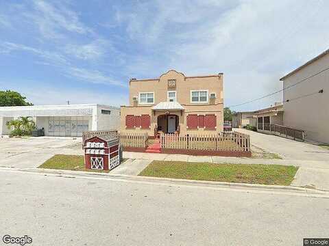 Address Withheld, Fort Pierce, FL 34950
