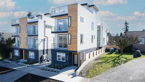 N 92Nd Street Unit B, Seattle, WA 98103