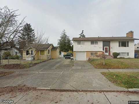30Th Avenue Sw, Seattle, WA 98126