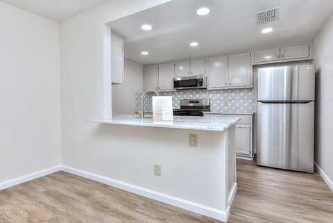 Fathom, AUSTIN, TX 78750