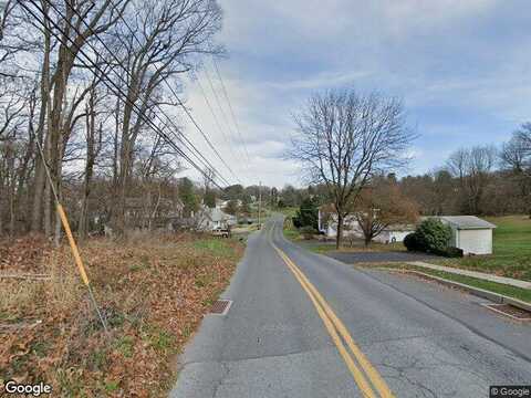 N Hill Church Rd, Hummelstown, PA 17036