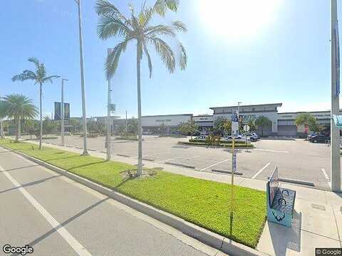 Address Withheld, Deerfield Beach, FL 33441