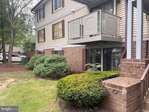 Claremont Woods Dr #8357A, ALEXANDRIA, VA 22309