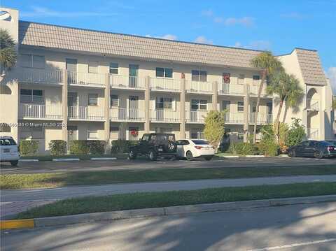 Sunrise Lakes Blvd, Sunrise, FL 33322