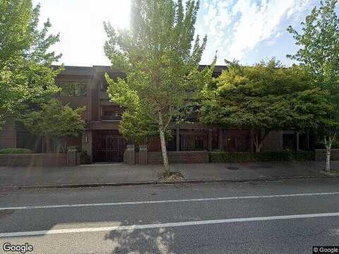 Lake Street S, Kirkland, WA 98033