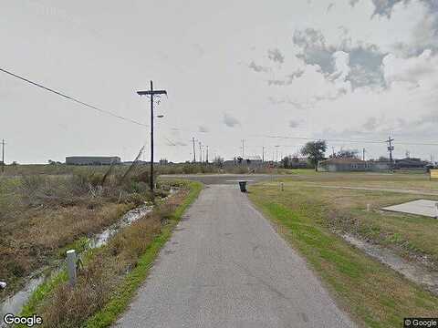 Greenwich St, Sabine Pass, TX 77655