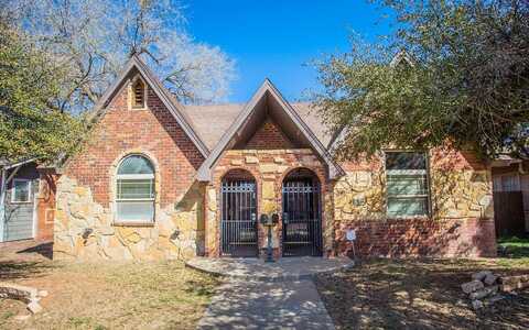 B 14Th Street, Lubbock, TX 79401