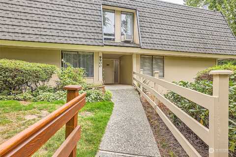 Ne 124Th Street, Kirkland, WA 98034