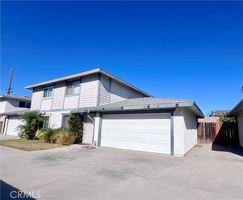 Walnut Street 1/2, Bellflower, CA 90706