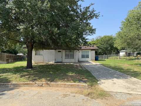 Anna Dr, Pleasanton, TX 78064