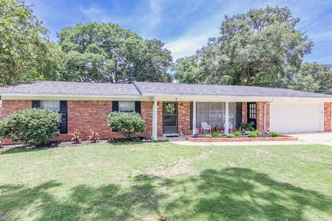 Ne Rue De Le Roi Street, Fort Walton Beach, FL 32547