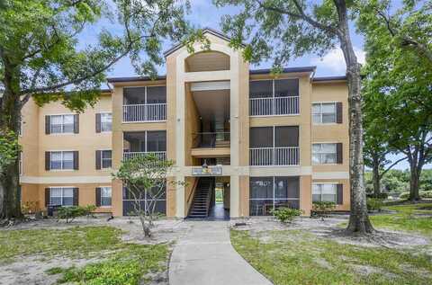 Latrec Avenue, Orlando, FL 32819