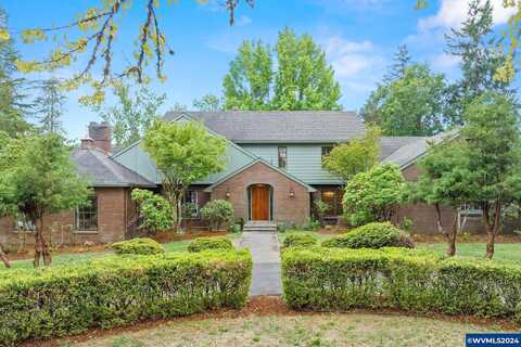 Sw Fredeen Ln, Portland, OR 97225