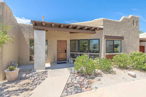 E Glenview Drive E, Tucson, AZ 85750