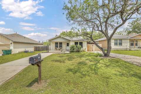 Pecan, Cottonwood Shores, TX 78654