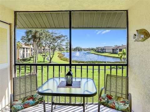 Charter Club Circle, Fort Myers, FL 33919