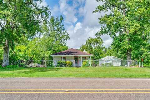 Slade Street, Coldspring, TX 77331