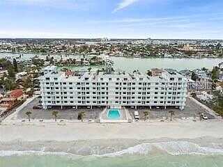 W Gulf Boulevard, Treasure Island, FL 33706