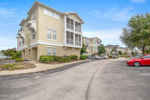 W Gate Parkway, Jacksonville, FL 32216