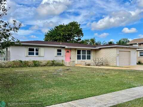 2090 NW 84th Ter, Pembroke Pines, FL 33024