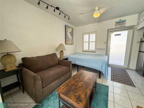 1315 N Ocean Dr, Hollywood, FL 33019