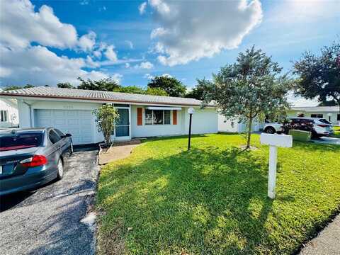 1310 NW 82nd Ave, Plantation, FL 33322